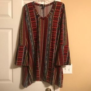 Aztec Print Light Sweater Top w/ Ruffle Sleeve